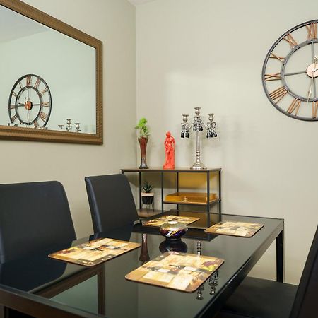 לונדון St George Thames Apartment מראה חיצוני תמונה