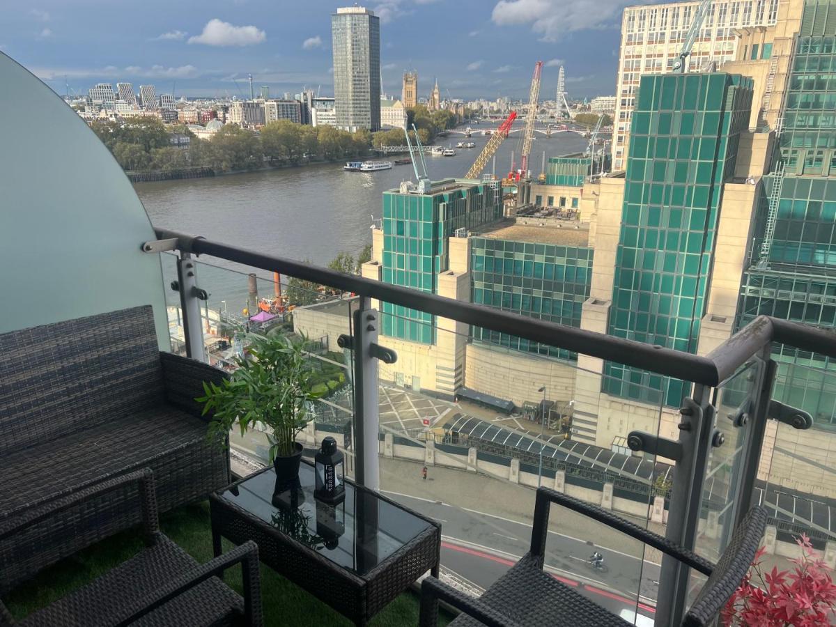 לונדון St George Thames Apartment מראה חיצוני תמונה