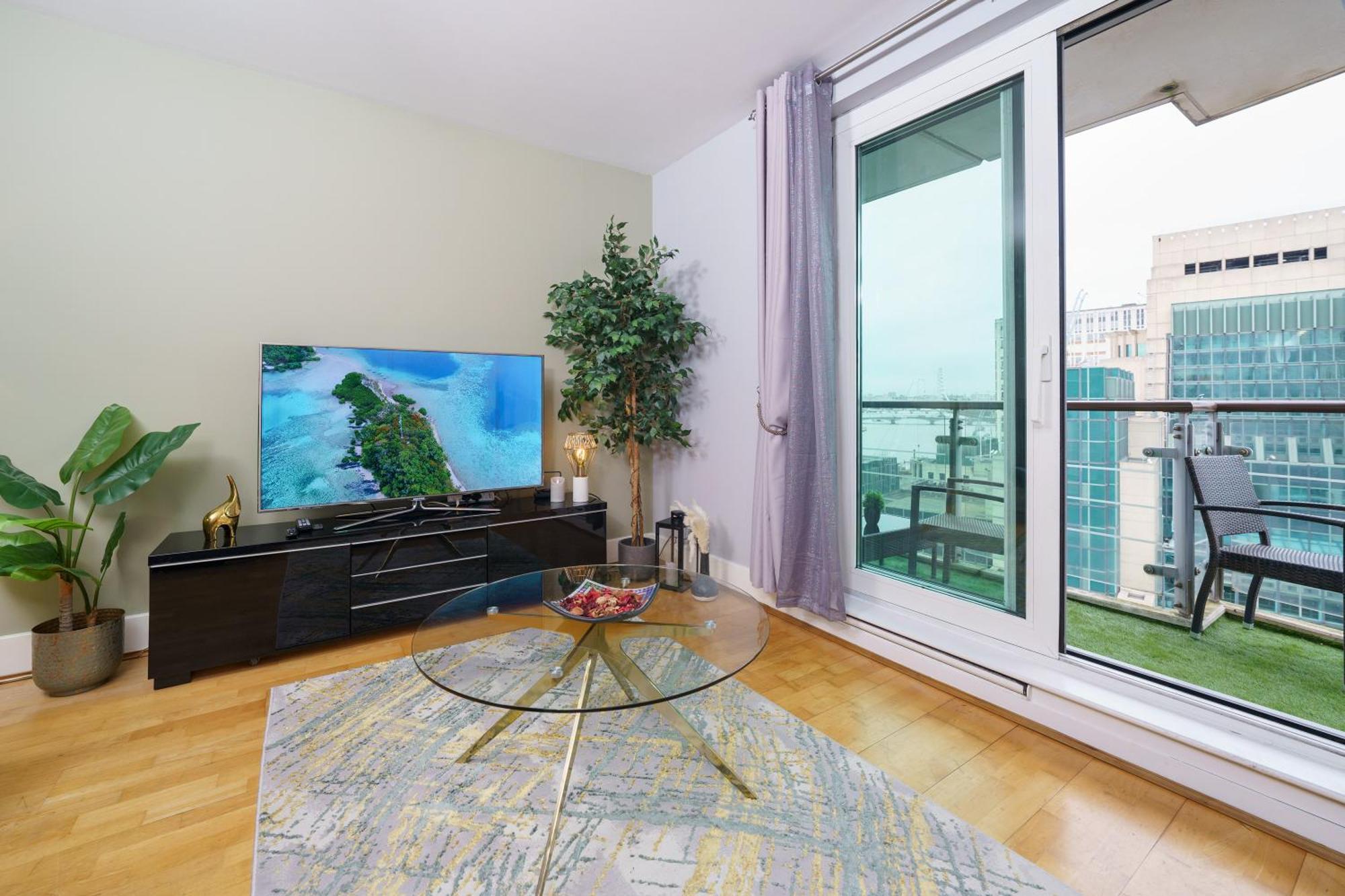 לונדון St George Thames Apartment מראה חיצוני תמונה